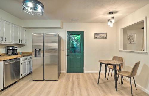 Game Room and Fire Pit Weaverville Family Home! - Foto 10