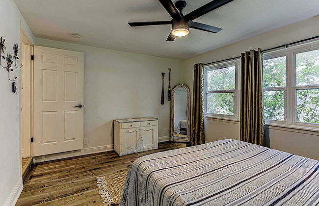 Triple L! Waterfront w/ Private Boat Dock! - Foto 6