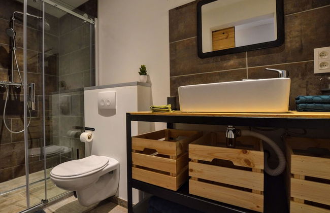 Luxurious Cottage in Aywaille with Sauna & Hot Tub - Photo 20