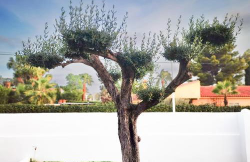 Casa Chalet Villa con piscina, jardín y aire acondicionado cerca de Valencia en La Eliana-L'Eliana - Foto 56