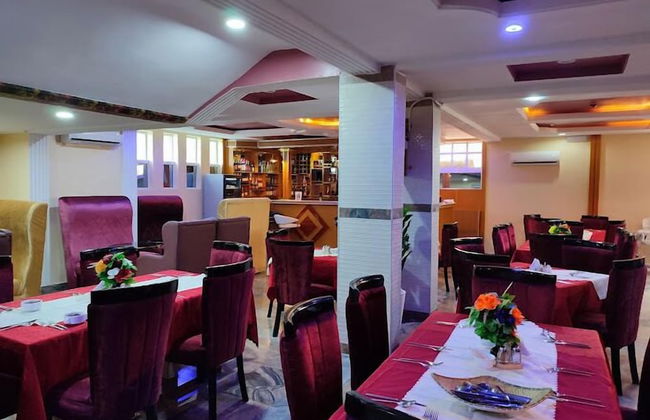 Villa Hilton Hotels and Apartments - Foto 29