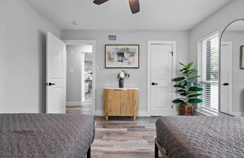 Dallas Family Fun Haus with Pool and Massive Game Room - Foto 32