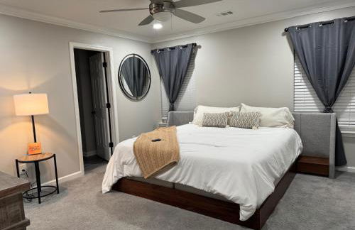 ThrillStay Braves & Six Flags Family House - Foto 13