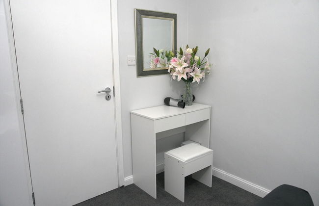 Telford - Apartment - Sleeps 5 - Flat 4 - Foto 9