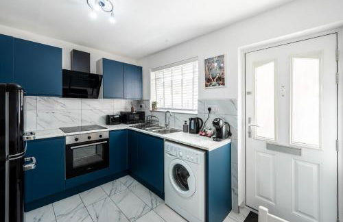 Stylish 2-Bed Apartment City Access Sleeps 4 - Foto 20