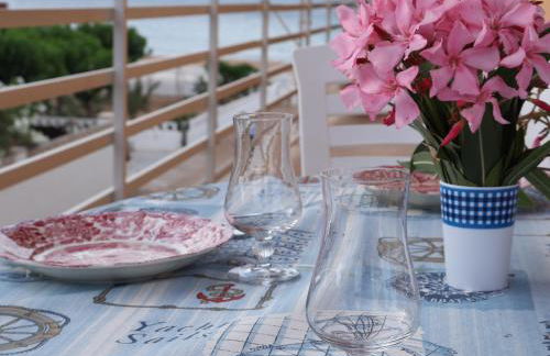 Mediterráneo azul 1era linea de playa - Foto 1