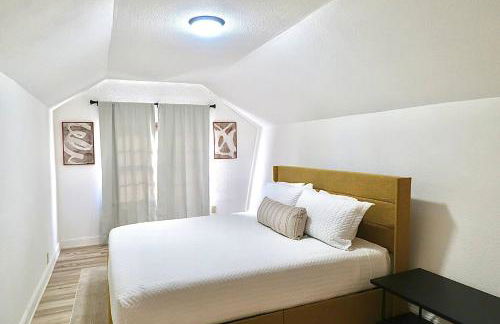 Downtown Location With Washer and Dryer. - Foto 3