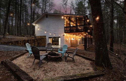 Cozy Cabin With Hot Tub, Grill, Fire Pit & Game Room - Foto 12