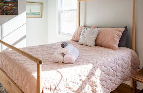 Globetrotters Suite in Historic Richmond with Patio - Foto 8