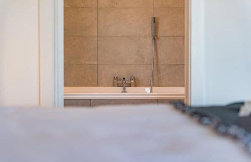 Waters Edge by Bloom Stays - Foto 20