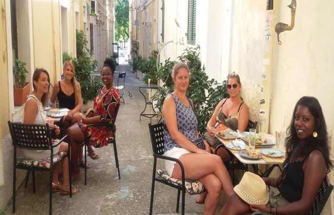 Achillion Palast, Paleokastritsa und Altstadt - Private Tour - Foto 6