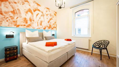 Stilvolle XXL-Ferienwohnung für 9 Gäste-148qm,4 Schlafzimmer,2 Parkplätze - Foto 5, wardrobe