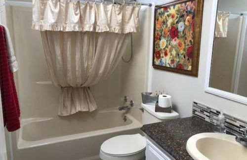 748P Z2b VILLAGE OF DEL MAR by REMAX Premier - Foto 9