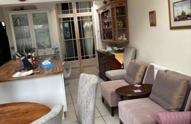 The Seagulls 3 Bedroom House with Parking Weymouth - Photo 18