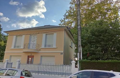 Maison du Sacre-Coeur - Foto 1