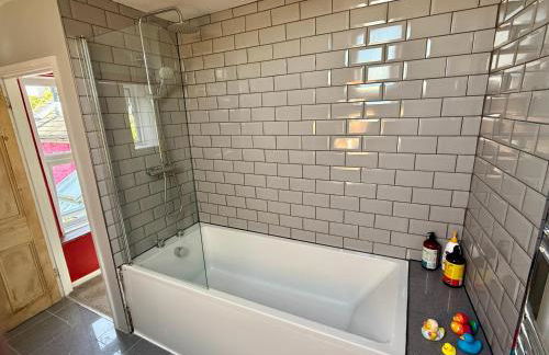 High Cross House - Photo 28