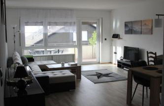 Apartment Wunderschön Wohnen in Weinheim by Interhome - Photo 3