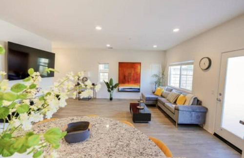 Up to 25% OFF / New Built for Ideal Extended Stay - Photo 17