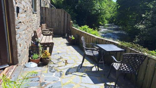 Cosy riverside cottage in beautiful Corris - Foto 2