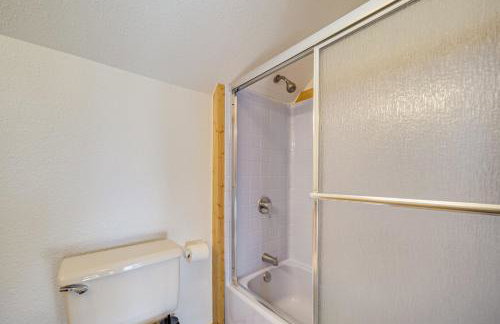 5 Mi to Dtwn Dripping Springs Cabin with Jacuzzi! - Foto 20