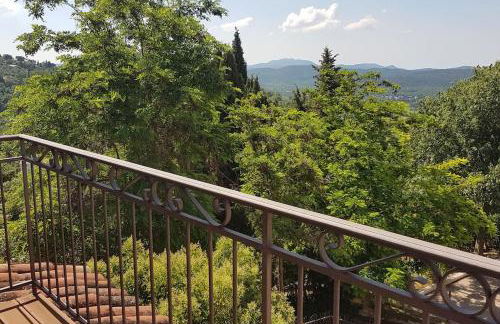 Callian: lumineux duplex avec terrasse et vue - Foto 6