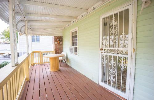 3bedroom APT with balcony & free street parking - Foto 8