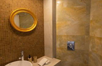 The Bridge House - Foto 32