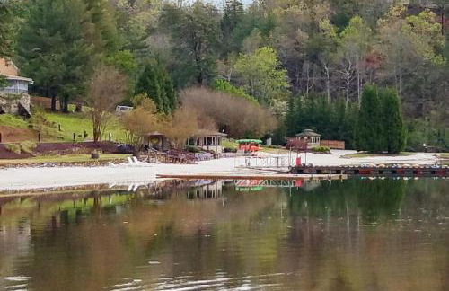 Young's Mountain Hideaway - Foto 45