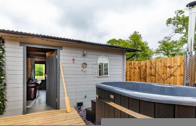 Host Stay Dragonfly Spa Lodge - Foto 7