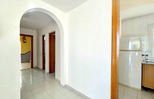 Apartment in Roquetas Near the Beach - Foto 5