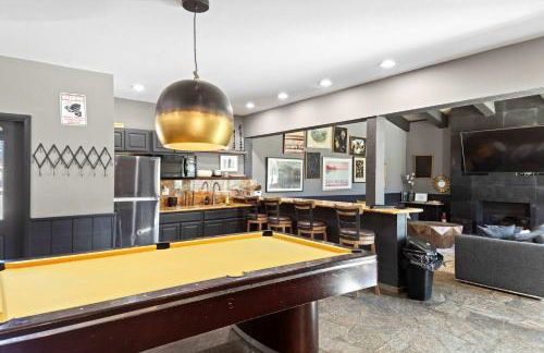 Chamonix #15 - Cozy Mtn Retreat with Fireplace - Foto 27