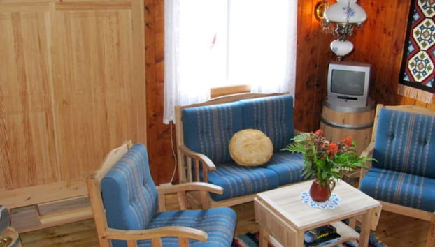 4 Person Holiday Home in Utvik - Foto 4, Zona de estar