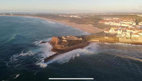 Mare Cheia: Beach and Surf Apartment 2 - Photo 3