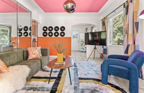 Retro Rewind - Location parking and all the vibes - Foto 7