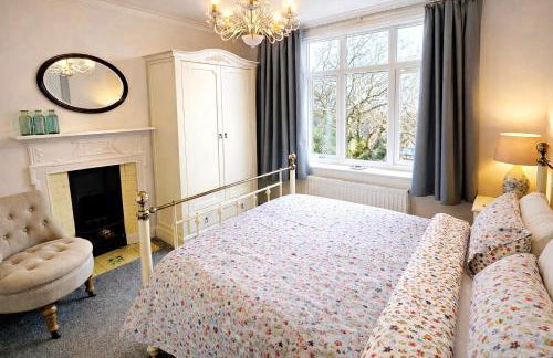 Tegfryn (Sleeps 8), 5*, Sea View, Borth y Gest - Photo 14