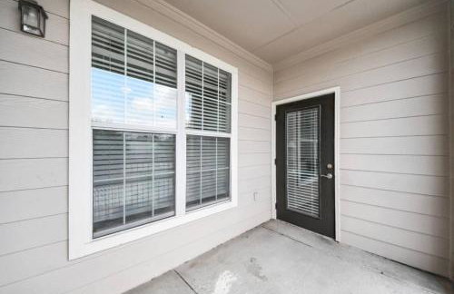 Lux Resort-Style Pool, Gym, Parking Near Houston - Foto 17