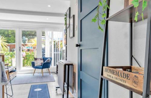 Garden Room With Parking By My Getaways - Foto 17