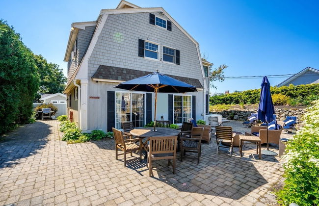 Beachwood Getaway Sleeps 10! - Photo 43