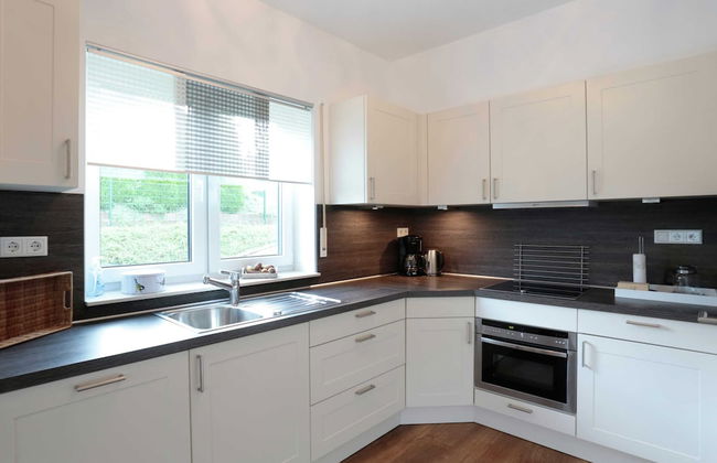 Serene Villa in Kstelberg near Lake & Watersports - Photo 10