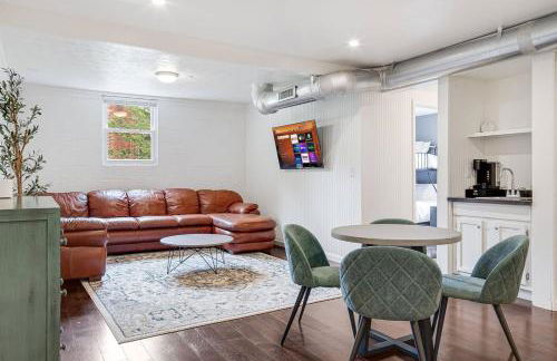 Charming getaway in Weaverville! Great location! - Foto 28