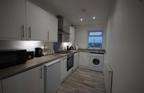 Loch Lomond Riverside Apartment - Photo 10