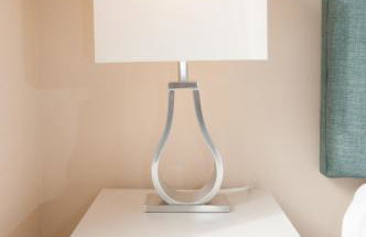 The Wellington - Stylish 3-Bedroom House, Sleeps 8, Ideal for Professionals - Photo 53