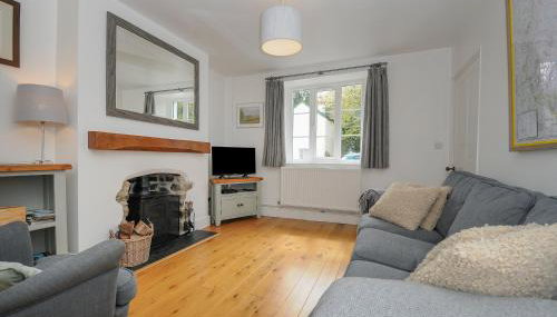 Hobbs Cottage - Photo 4