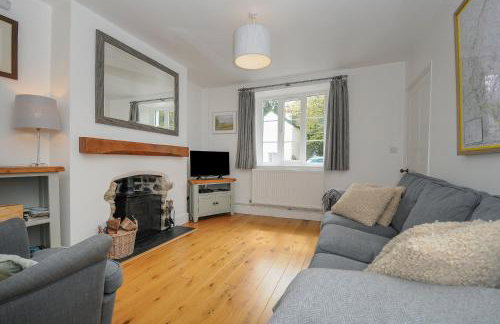 Hobbs Cottage - Photo 4