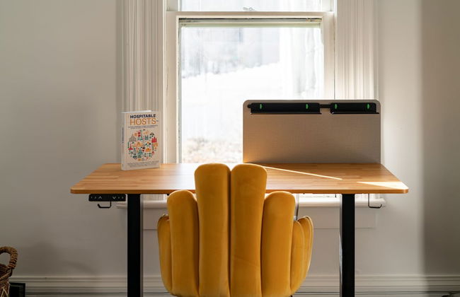 NEW Luxe Pet Friendly Free Parking Downtown - Foto 41