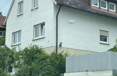 stylische Unterkunft für Firmen und Gruppen- Herzlich willkommen -Einzelbetten,Nahe Ulm, 3 Schlafzimmer - Foto 29