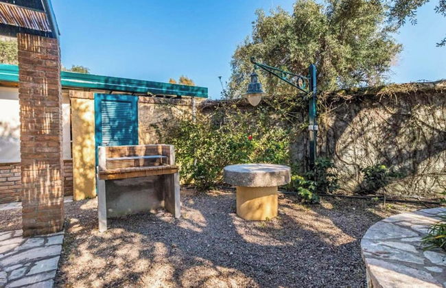 Villa Barbati Beachfront - Photo 9