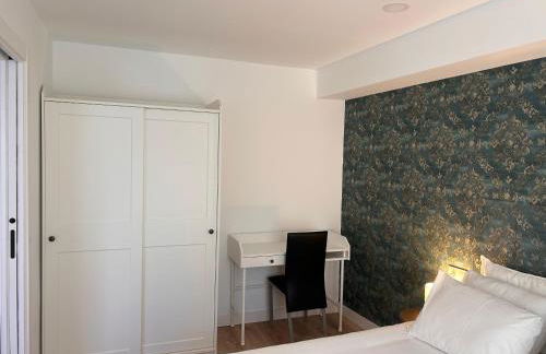 VI Apartamento dos dormitorios junto a Plaza Mayor - Photo 20