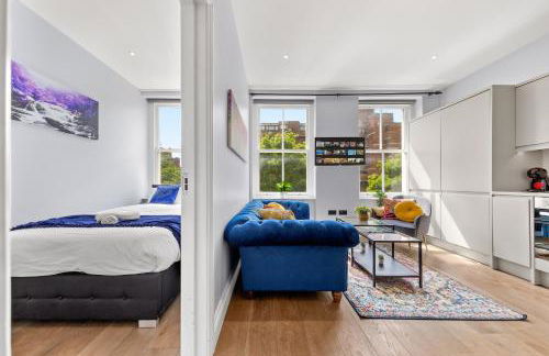 Westminster 2 Bedroom apartment with AC sleeps 5 - Photo 15