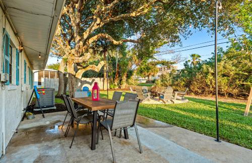 Surf Drive - Ultimate Beach Getaway for Families - Photo 55